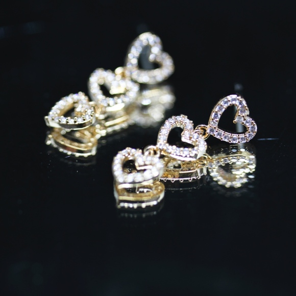 14k Gold Dipped White Topaz Pave ❤️ Earrings - Picture 2 of 8